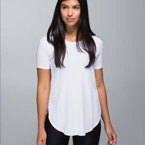 lululemon athletica Tops - NWOT Lululemon Om Split Side Tee